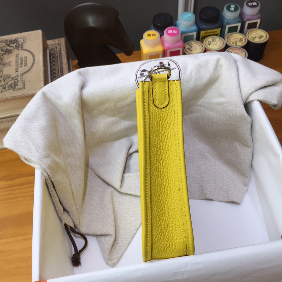 에르메스 미니 에블린16 옐로우 은장 끌레망스 가죽